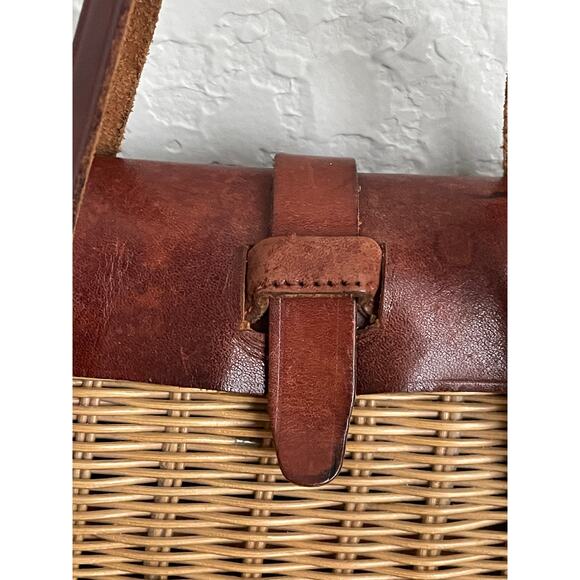 Vintage Wicker & Leather Basket Handbag – Mid Century Artisan Purse - Picture 3 of 9